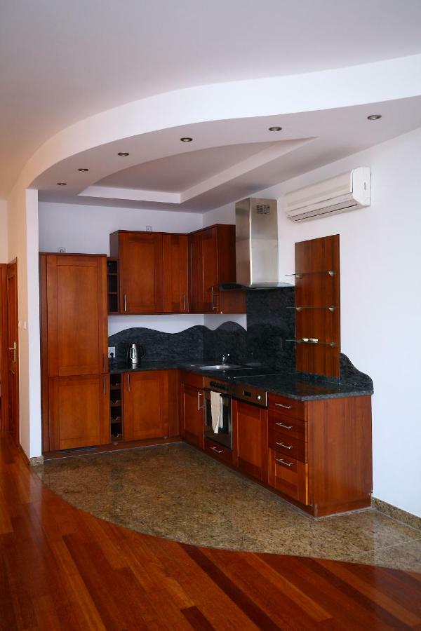 Apartamenty Szabla بيدغوستيا المظهر الخارجي الصورة