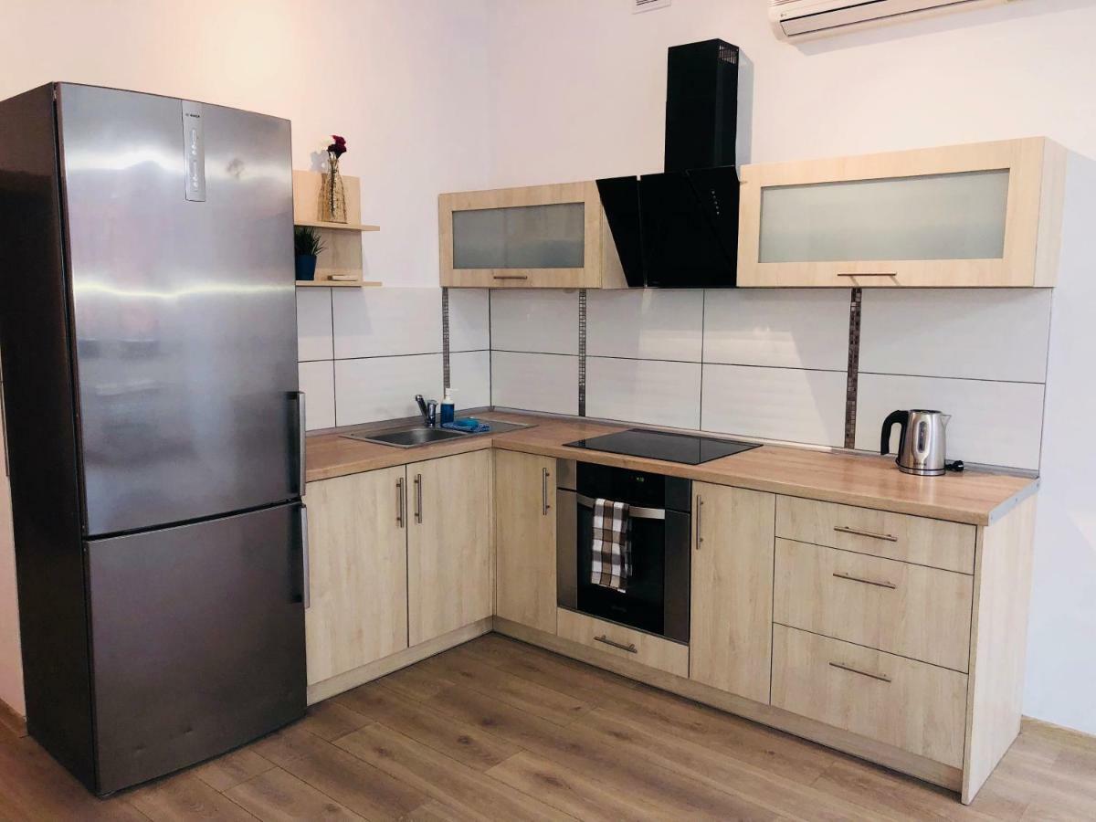 Apartamenty Szabla بيدغوستيا المظهر الخارجي الصورة